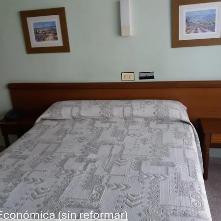 Avenida Gijon Centro Guest house 3*