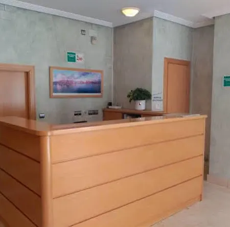 Avenida Centro 招待所 希洪