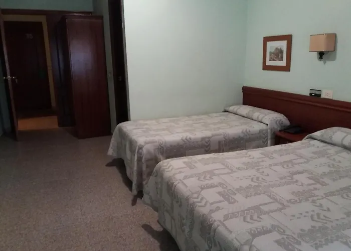 Avenida Centro Pensionat 3*