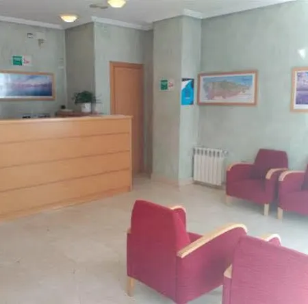 Πανσιόν Avenida Gijon Centro Χιχόν